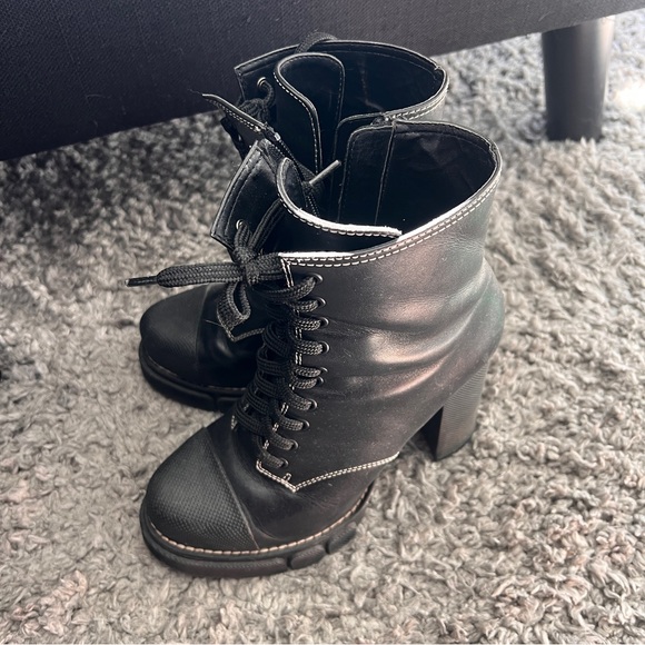 ZARA - BOOTS - Picture 1 of 5